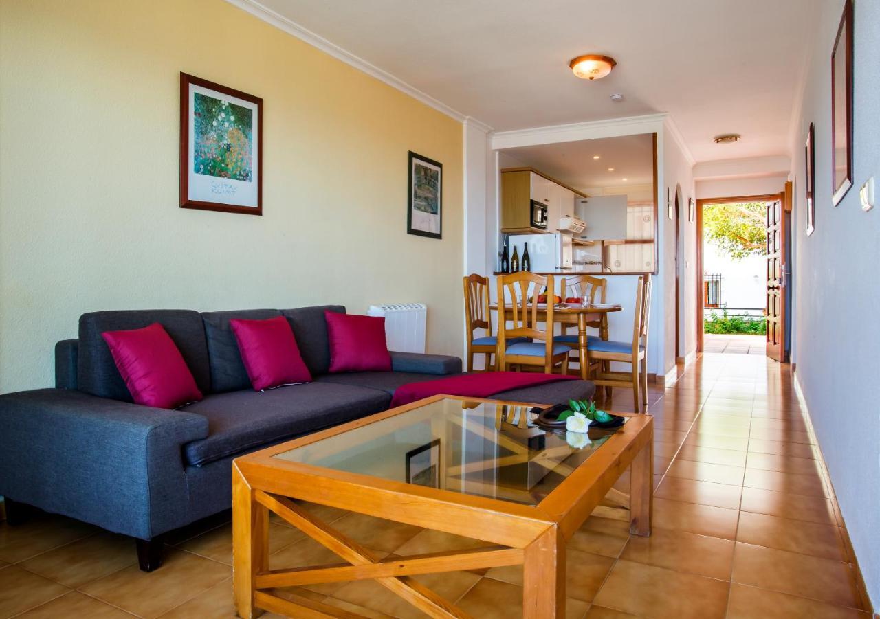 Complejo Bellavista Residencial Apartment Pego Exterior photo